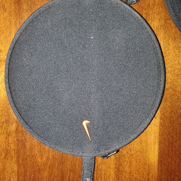 Vintage NIKE CD cases (3) - Picture 2 of 4